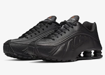 Nike Shox R4 Black