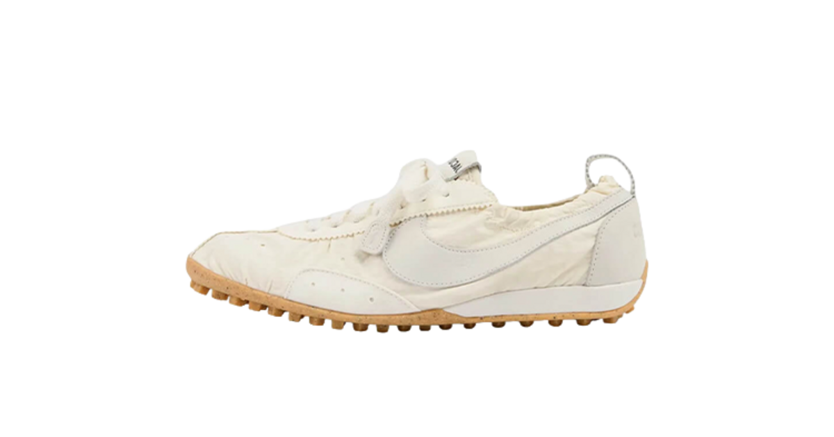 jacquemus-x-nike-moon-shoe-sp-