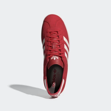 Die adidas Gazelle Decon Beta Scarlett von oben