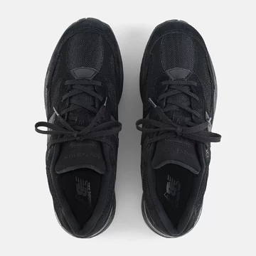 New Balance 992 Black Paar von oben