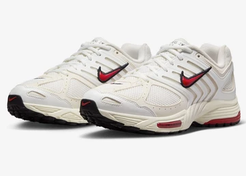 Der.Nike Air Pegasus 2k5 White Gym Red von schräg außen