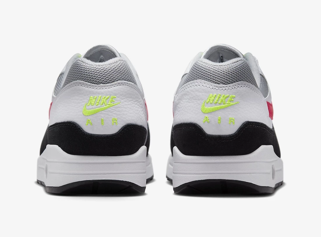 Nike air max 1 pink volt hotsell