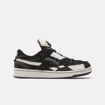 MARKET Reebok Club C 85 Pump Core Black Außenseite