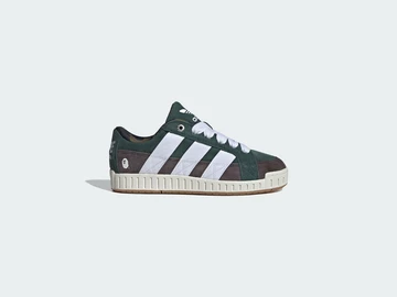 Der adidas N Bape Pack in der Farbe Shadow Green von außen