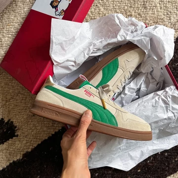 Puma x Rothaus Indoor Tannenzäpfle 70th Anniversary Außenseite