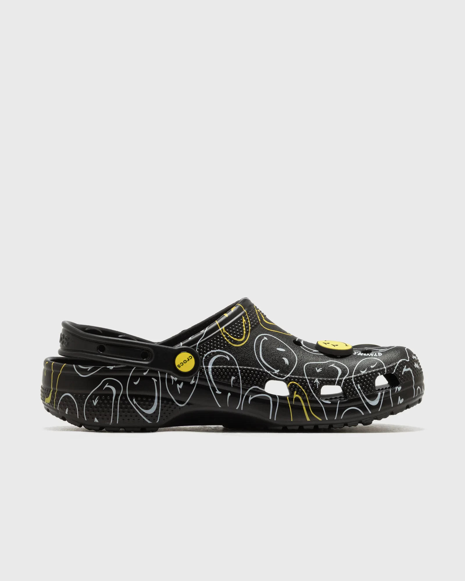 SmileyWorld x Crocs Classic Clog Multi 211693-90H | Dead Stock