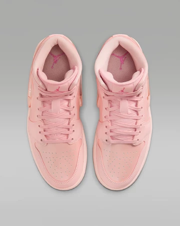 Jordan 1 Mid Valentine’s Day Paar von oben