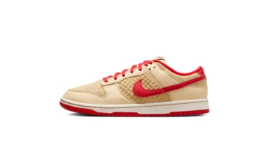 Nike Dunk Low Strawberry Waffle