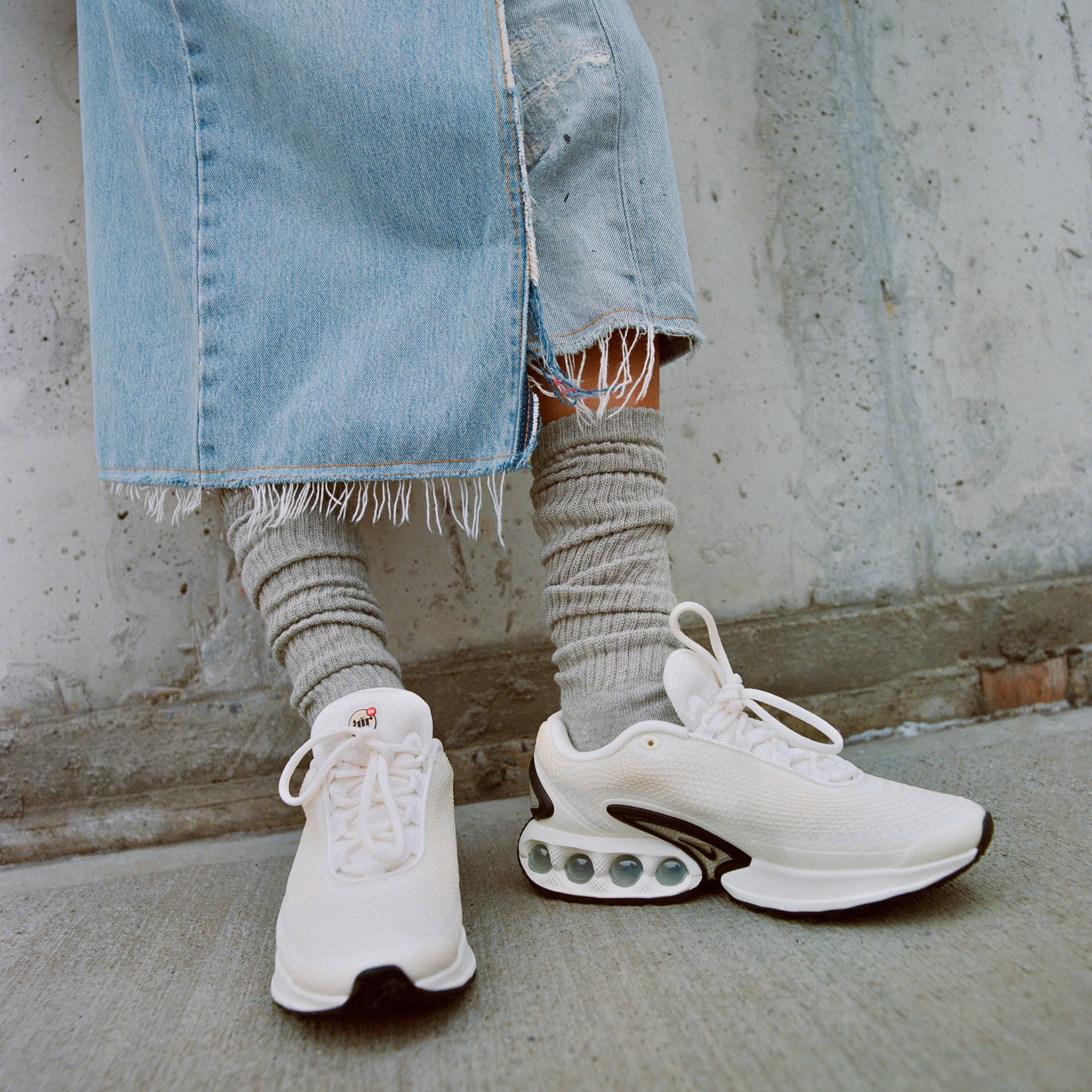 Air Max DN Sail DV3337-100 | Dead Stock