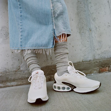 Air Max DN Sail Lookbook Detail On Feet