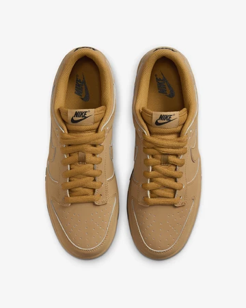 Nike Dunk Low Retro Wheat Gum Paar von oben