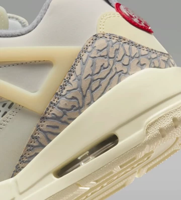 Jordan Spizike Low Coconut Milk Detail Ferse