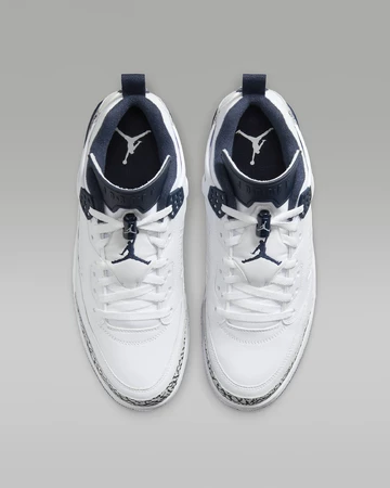 der Jordan Spizike Low Obsidian von oben
