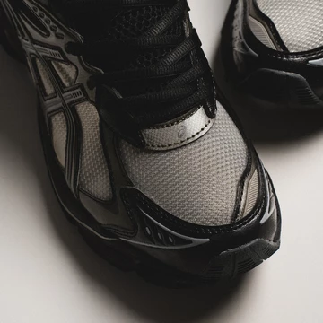 Above the Clouds x Asics GT-2160 Metallic Silver Pack Detailbild