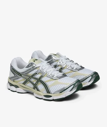 Asics Gel-Cumulus 16 White Forest Night Paar
