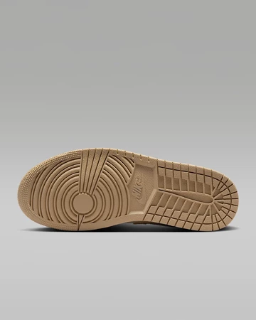 Jordan 1 Low Sail Tan Sohle