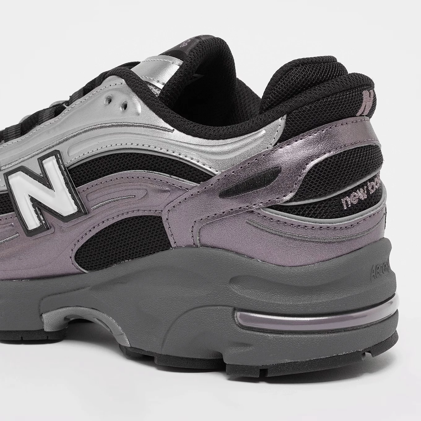 Eladio Carrión x New Balance 1000 Dark Ice Wine M1000EGY