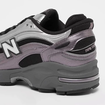 Eladio Carrión x New Balance 1000 Dark Ice Wine Ferse Details