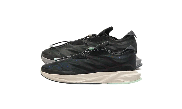 adidas Terra Mono Lightstrike Pack 