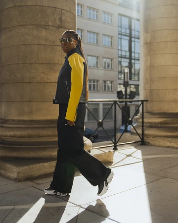 Air Max DN Cool Grey am Model