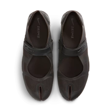 Nike SKIMS Air Rift Pack von oben