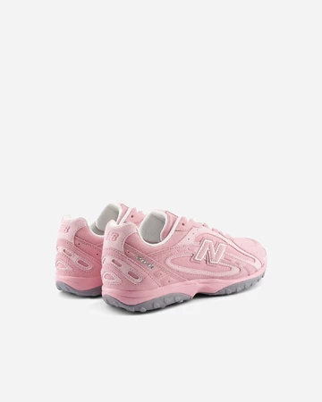 New Balance 204L Pink Taffy Paar Fersen