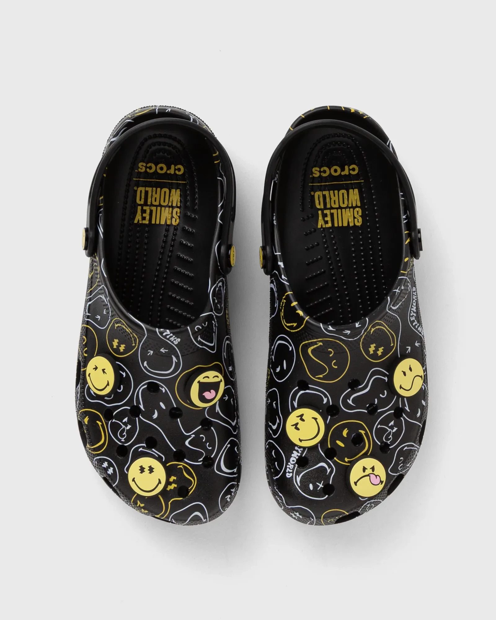 SmileyWorld x Crocs Classic Clog Multi 211693-90H | Dead Stock