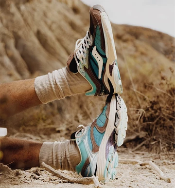 Saucony x Footpatrol ProGrid Omni 9 Mood