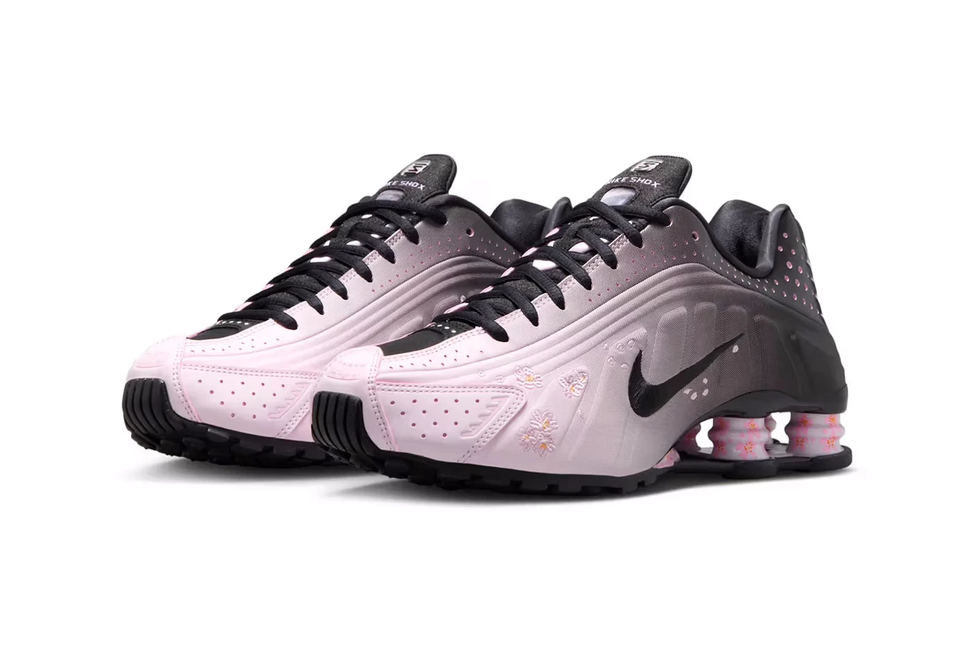Nike Shox R4 Sakura IB8872-600 | Dead Stock