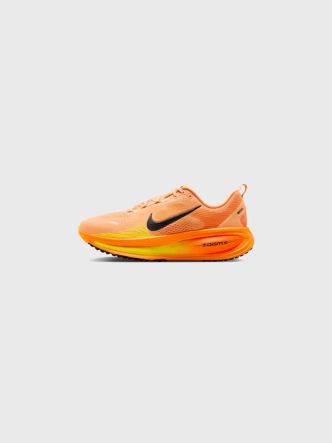 Nike Vomero 18 Total Orange Image