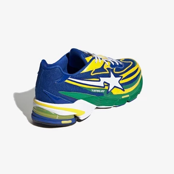 BAPE x adidas Orketro Pack schräg