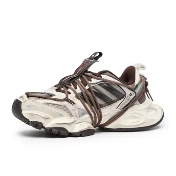 adidas XLG Runner Deluxe 2.0 Aurora Coffee schräg
