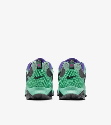UNDEFEATED Air Terra Humara Light Menta