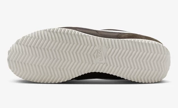Die Sohle des Nike Cortez Baroque Brown