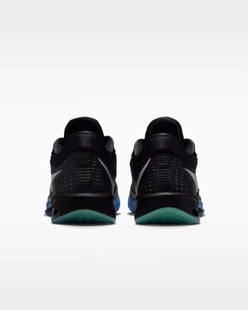 Nike Sabrina 4 Nike Nights von hinten