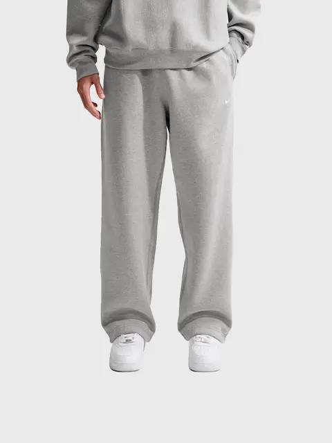Nike Solo Swoosh Fleece Jogger Image