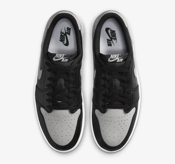 Der Jordan 1 Low Shadow von oben