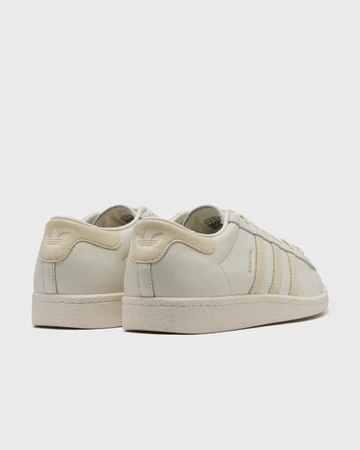 Willy Chavarria x adidas Jabbar Low Pack schräg