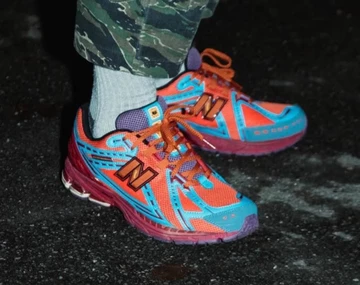 Salehe Bembury x New Balance 1906R Heat Be Hot on feet 2