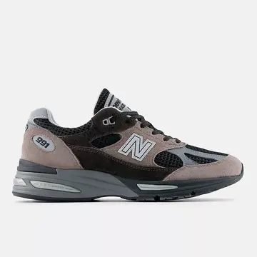 New Balance 991v2 Made in UK Elevated Neutrals