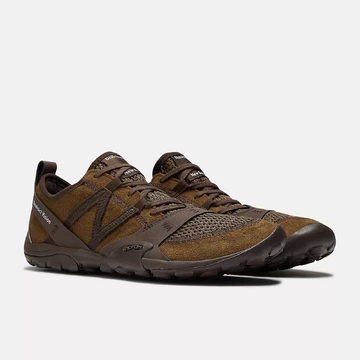 District Vision x New Balance MT10O Desert Paar