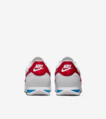 Nike Cortez Picante Red Paar von hinten