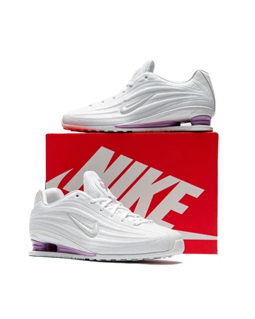 Nike Shox Z White & Light Magenta schräg mit Verpackung