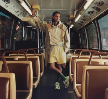 New Balance 990v4 Hi-Lite Moodbild