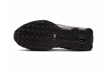 Nike Shox R4 Sakura Sohle