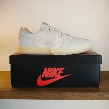 Air Jordan 1 Low OG Rabbit Floral Swoosh Mood