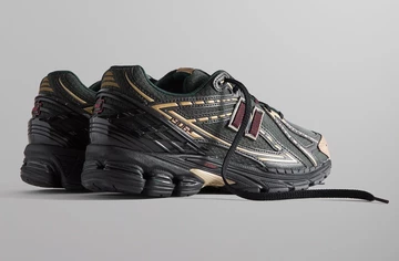 Der Kith New Balance 1906R Black von hinten