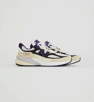 New Balance 990v6 Plum Paar seitlich