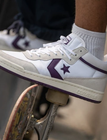 Converse CONS Fastbreak Pro Suede Lookbook On Feet Detail