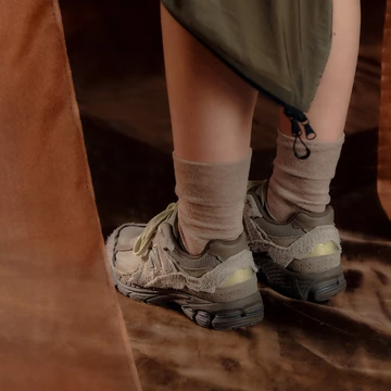 Size? x New Balance 2002R Refined Future Khaki Mood Fersen